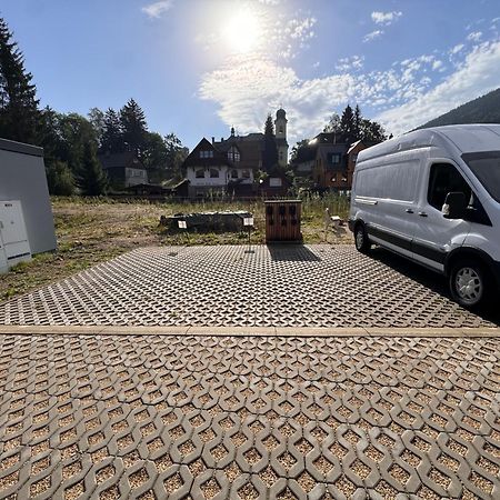 Luxusni Apartman Grand V Centru Harrachova Se Soukromou Mega Terasou, S Privatnim Parkovanim Zdarma, S Moznosti Dobijeni Wallbox Ev A Vyhledem Na Harrachovsky Kostelicek Eksteriør billede